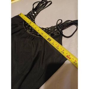 Lia Lee Ladies Top - Size: M (0604)